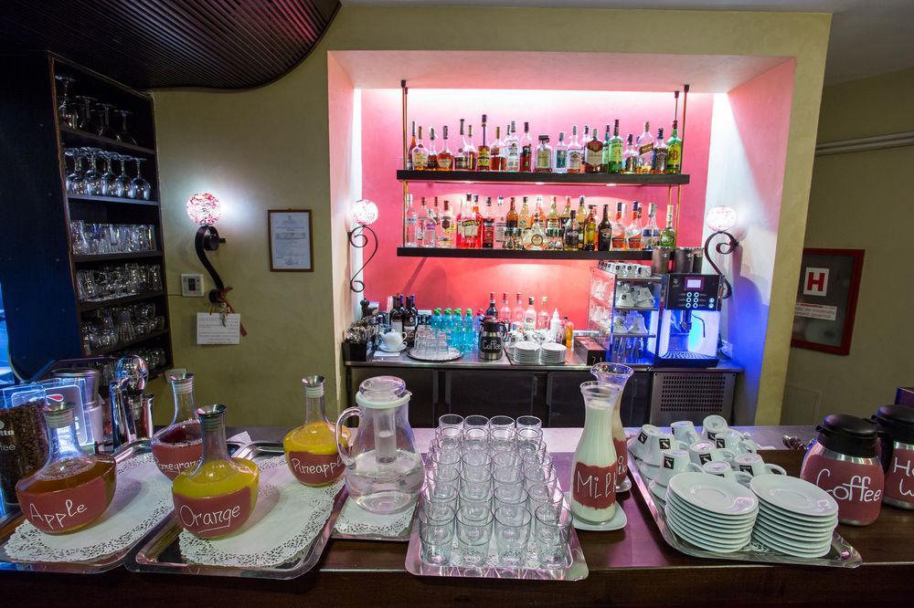 Moxa Bucharest Boutique Hotel Bagian luar foto